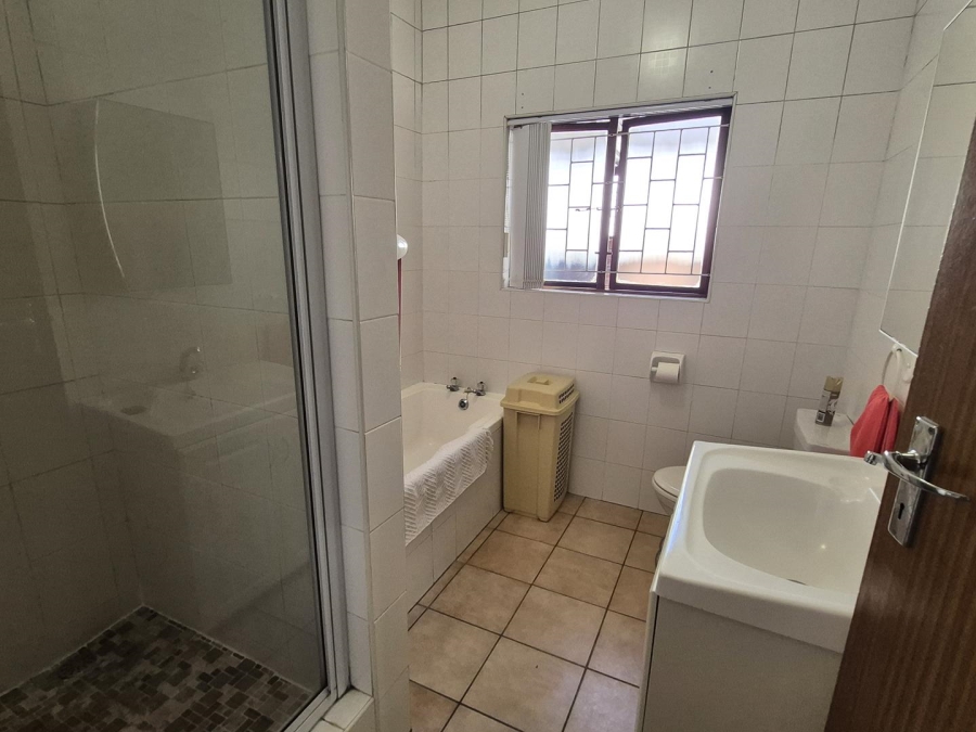 3 Bedroom Property for Sale in Prestbury KwaZulu-Natal