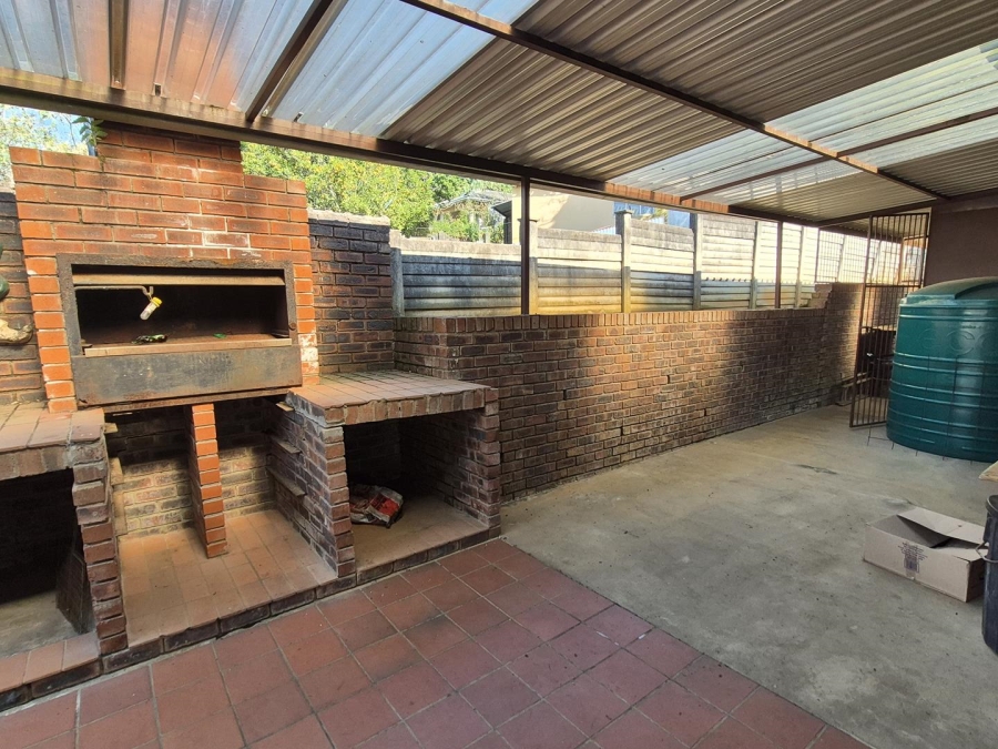 3 Bedroom Property for Sale in Prestbury KwaZulu-Natal