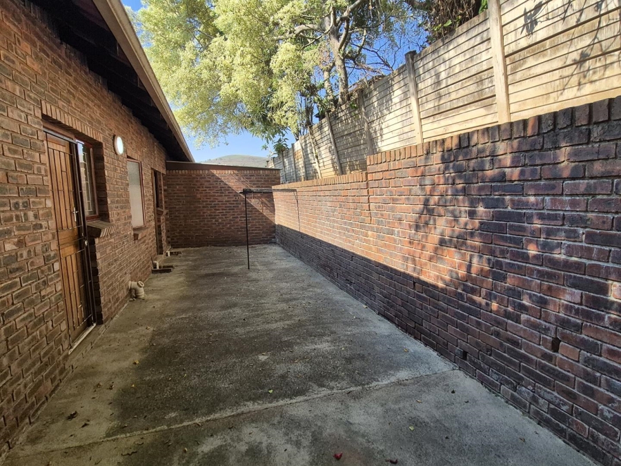 3 Bedroom Property for Sale in Prestbury KwaZulu-Natal