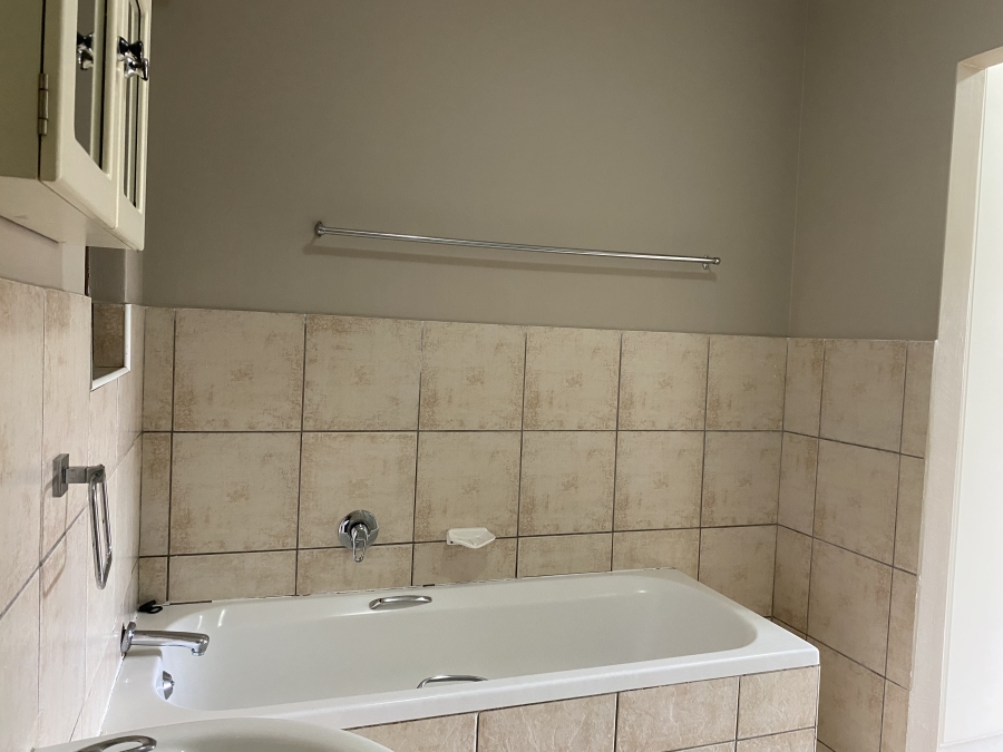 3 Bedroom Property for Sale in Seaward Estate KwaZulu-Natal