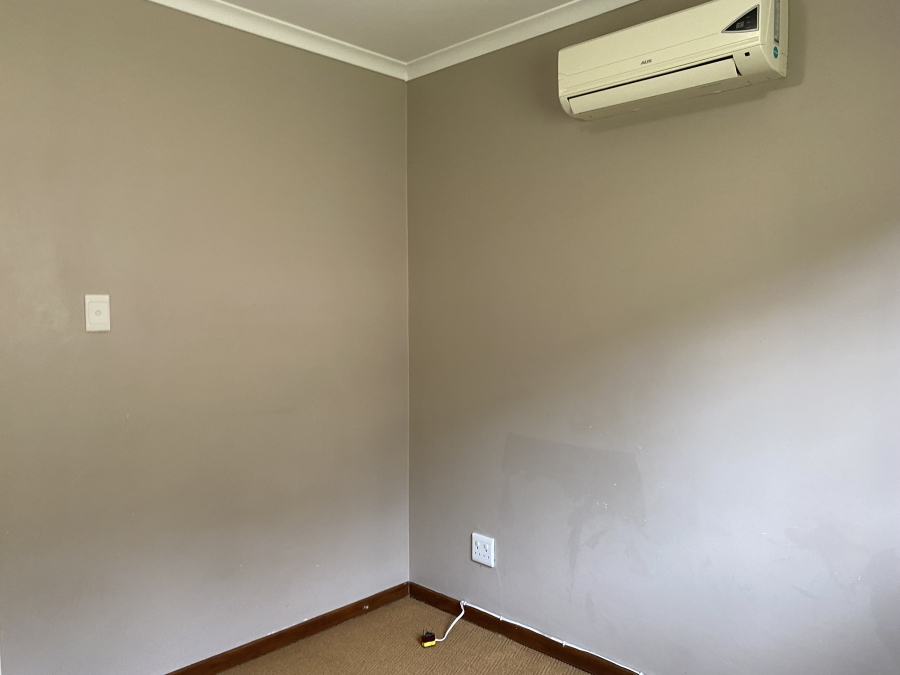 3 Bedroom Property for Sale in Seaward Estate KwaZulu-Natal