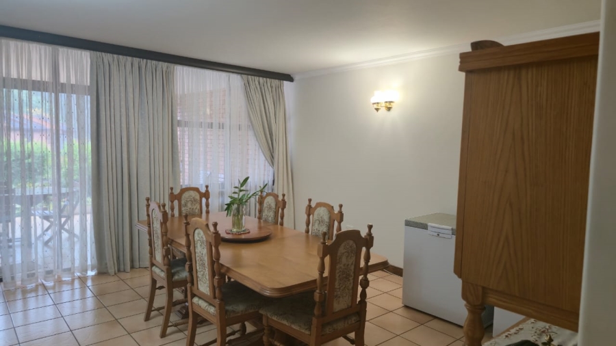 To Let 4 Bedroom Property for Rent in Ferncliffe KwaZulu-Natal