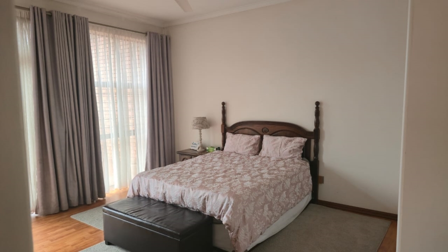 To Let 4 Bedroom Property for Rent in Ferncliffe KwaZulu-Natal