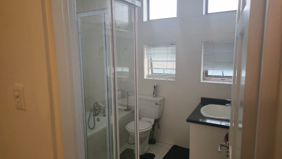 To Let 4 Bedroom Property for Rent in Ferncliffe KwaZulu-Natal