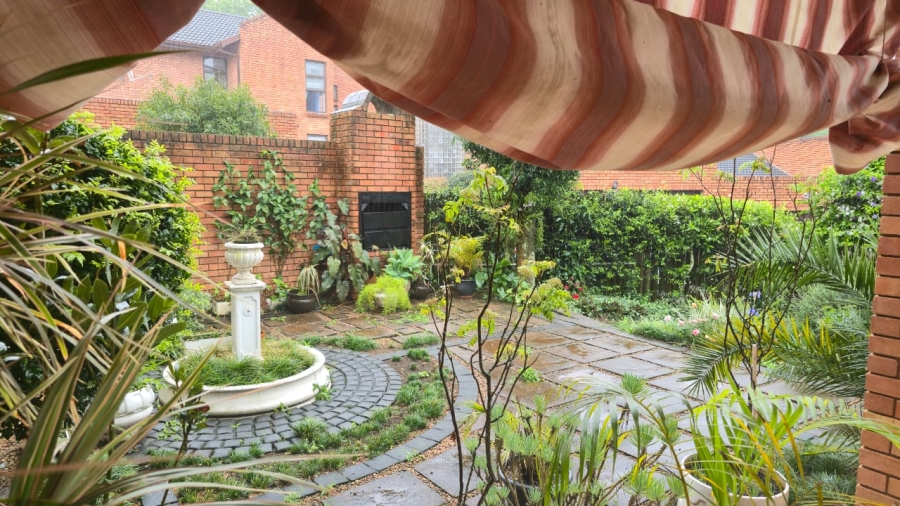 To Let 4 Bedroom Property for Rent in Ferncliffe KwaZulu-Natal