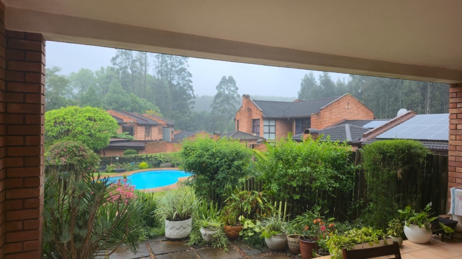 To Let 4 Bedroom Property for Rent in Ferncliffe KwaZulu-Natal
