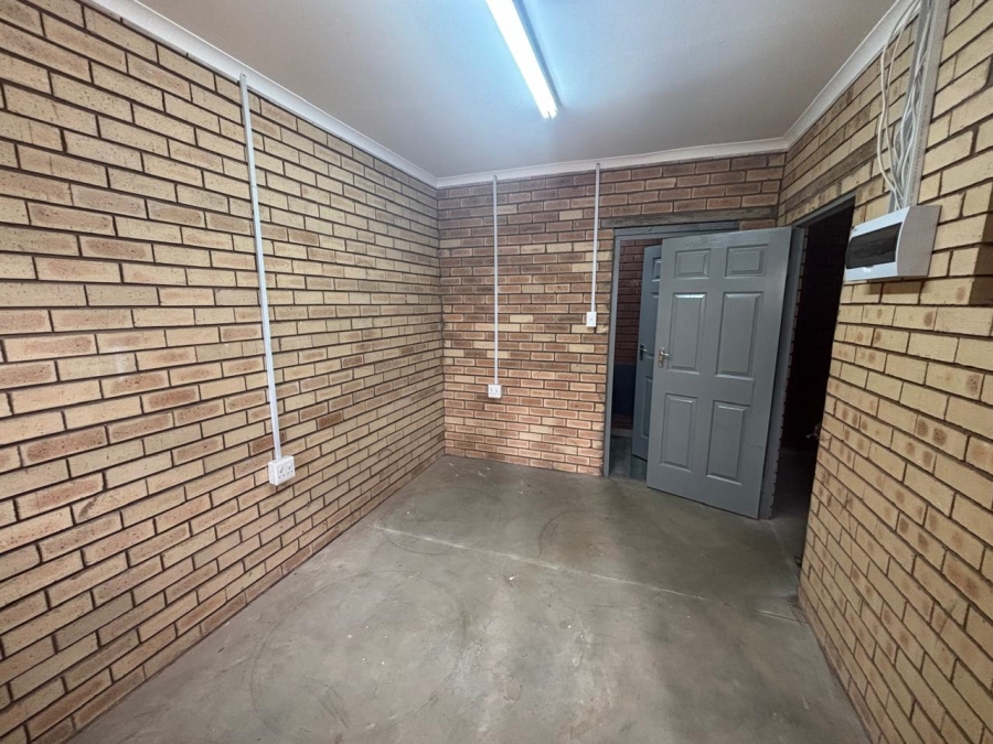 To Let commercial Property for Rent in Willowton KwaZulu-Natal