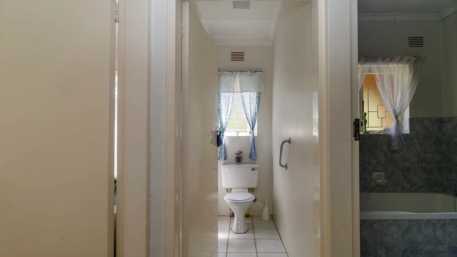 3 Bedroom Property for Sale in Gillitts KwaZulu-Natal