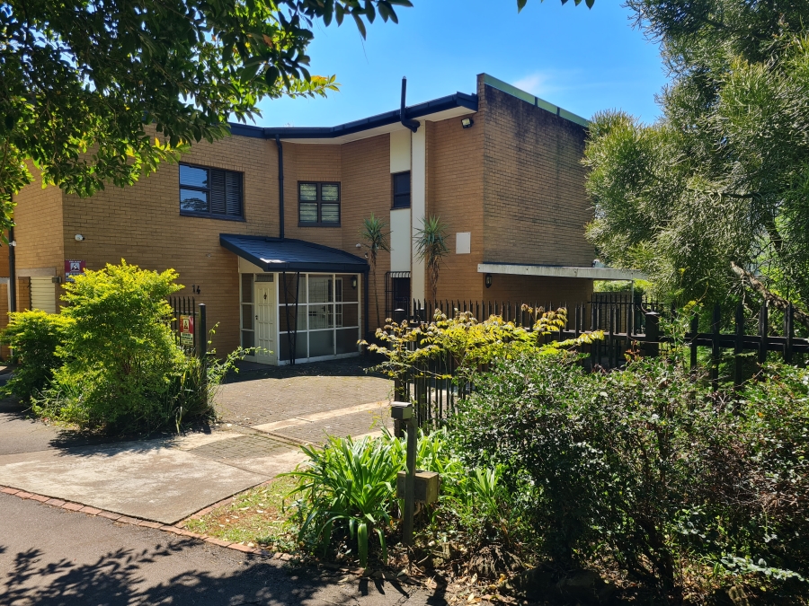 3 Bedroom Property for Sale in Montrose KwaZulu-Natal