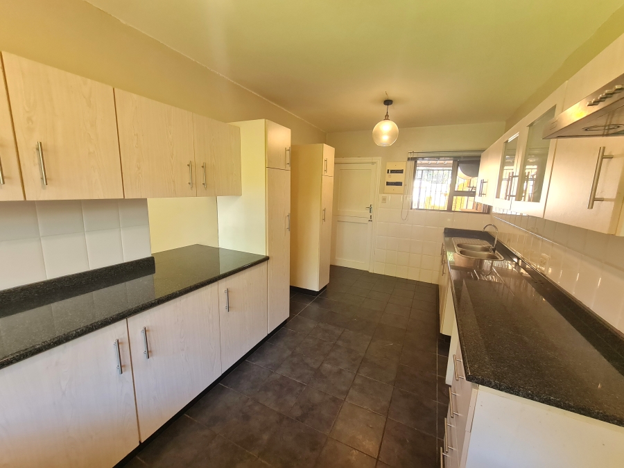 3 Bedroom Property for Sale in Montrose KwaZulu-Natal