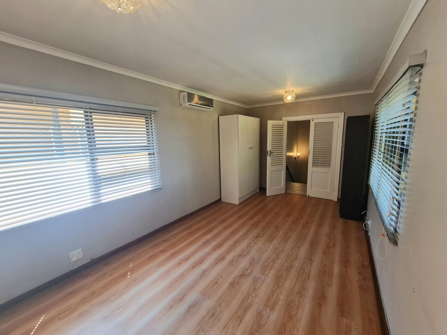 3 Bedroom Property for Sale in Montrose KwaZulu-Natal