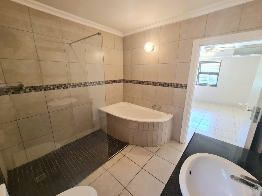 3 Bedroom Property for Sale in Montrose KwaZulu-Natal
