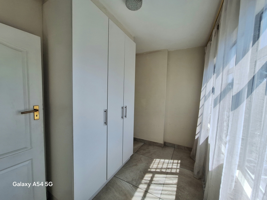 2 Bedroom Property for Sale in Morningside KwaZulu-Natal