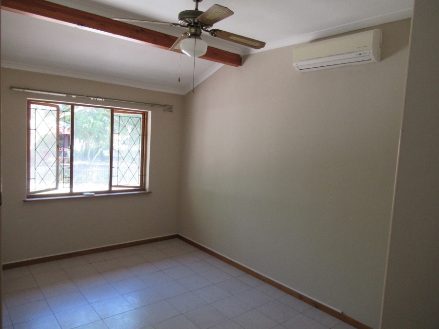3 Bedroom Property for Sale in Meer En See KwaZulu-Natal