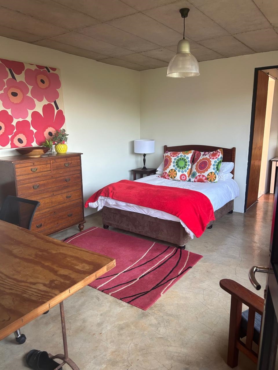 To Let 1 Bedroom Property for Rent in Kloof KwaZulu-Natal