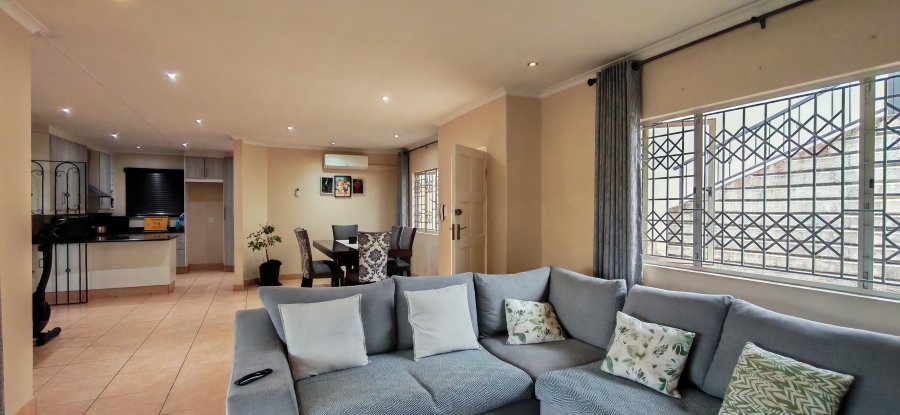3 Bedroom Property for Sale in Somerset Park KwaZulu-Natal
