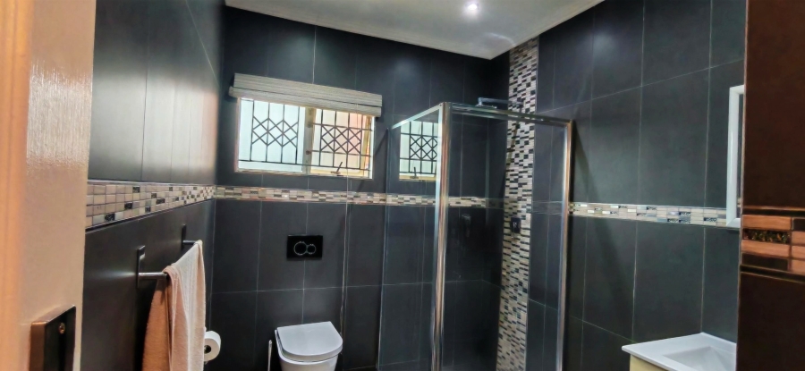 3 Bedroom Property for Sale in Somerset Park KwaZulu-Natal