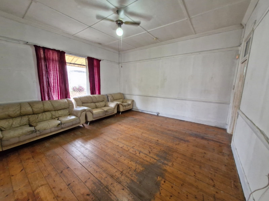 3 Bedroom Property for Sale in Mount Vernon KwaZulu-Natal