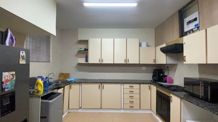 To Let 2 Bedroom Property for Rent in Glenwood KwaZulu-Natal