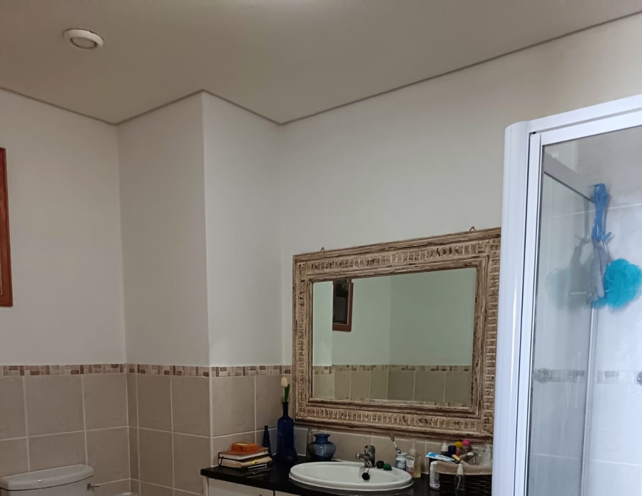 2 Bedroom Property for Sale in La Mercy KwaZulu-Natal