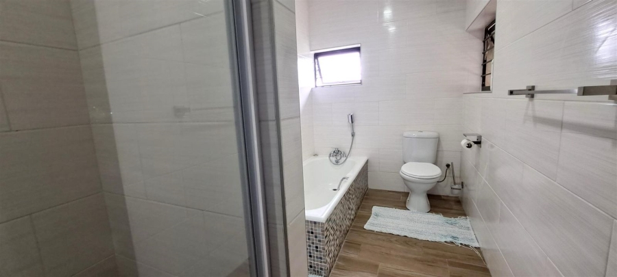 To Let 4 Bedroom Property for Rent in Westville Central KwaZulu-Natal