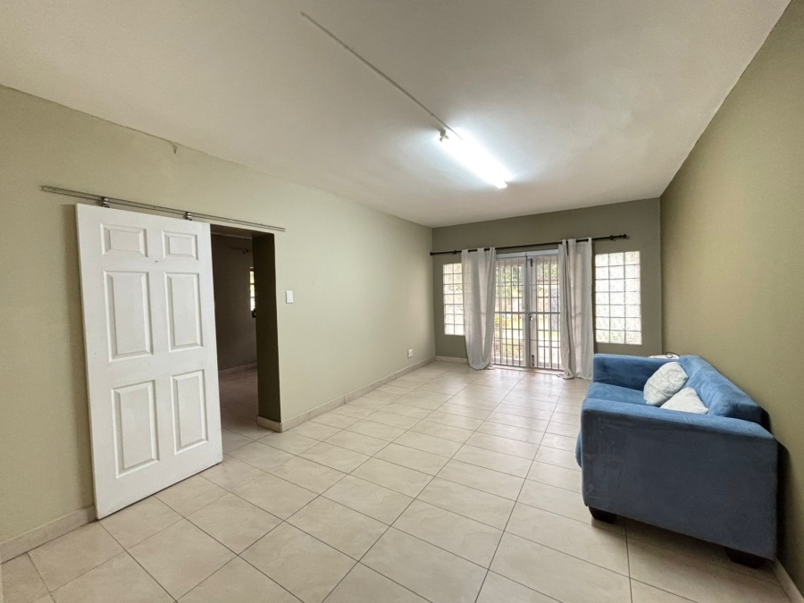 To Let 2 Bedroom Property for Rent in Umhlanga KwaZulu-Natal