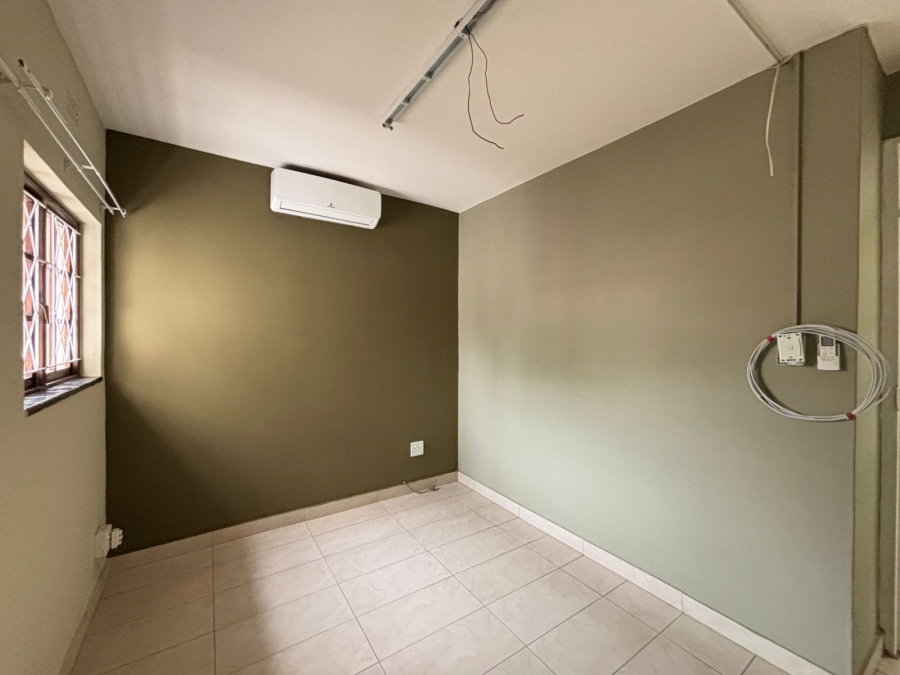 To Let 2 Bedroom Property for Rent in Umhlanga KwaZulu-Natal