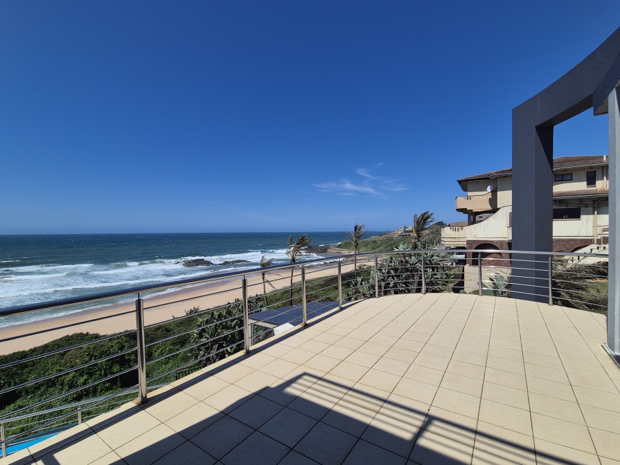 5 Bedroom Property for Sale in Tinley Manor KwaZulu-Natal