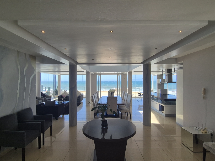 5 Bedroom Property for Sale in Tinley Manor KwaZulu-Natal