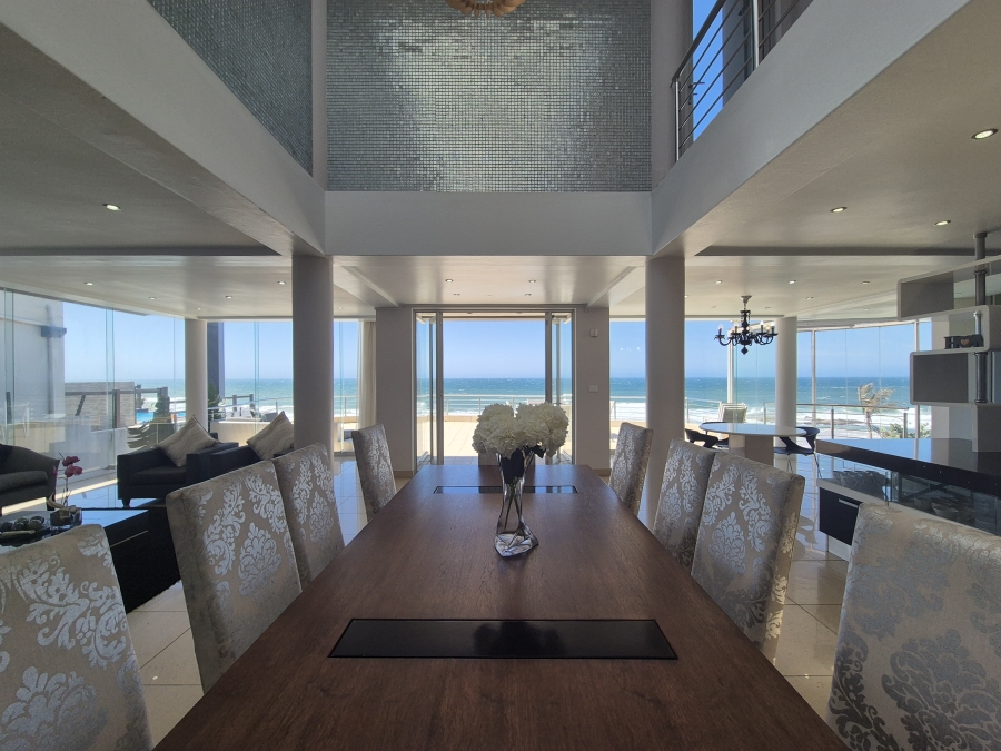 5 Bedroom Property for Sale in Tinley Manor KwaZulu-Natal