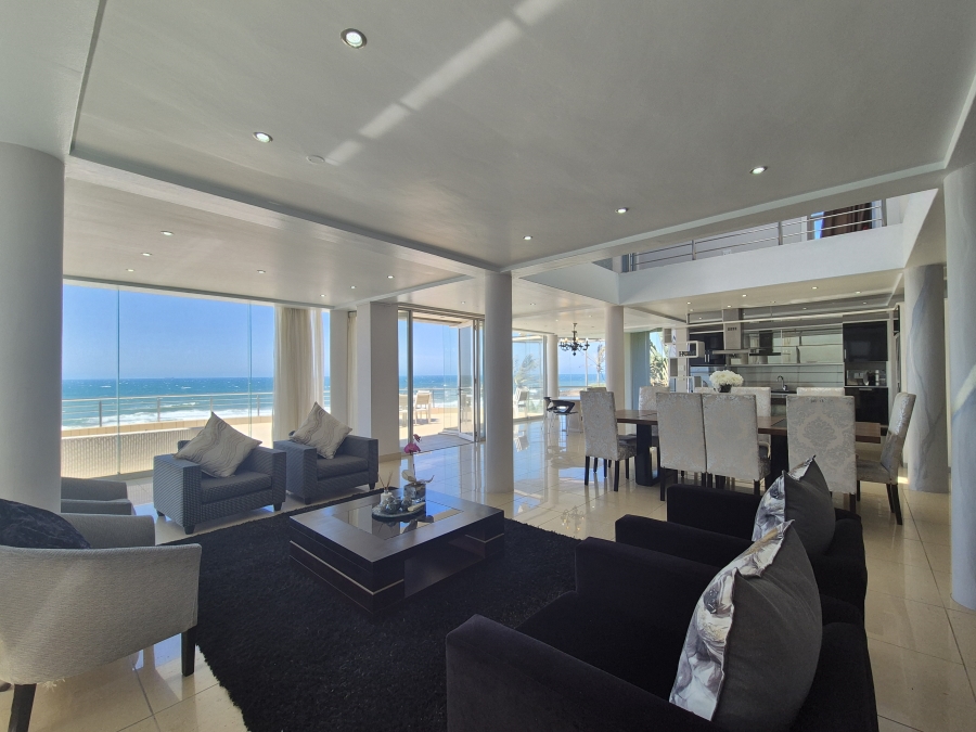 5 Bedroom Property for Sale in Tinley Manor KwaZulu-Natal