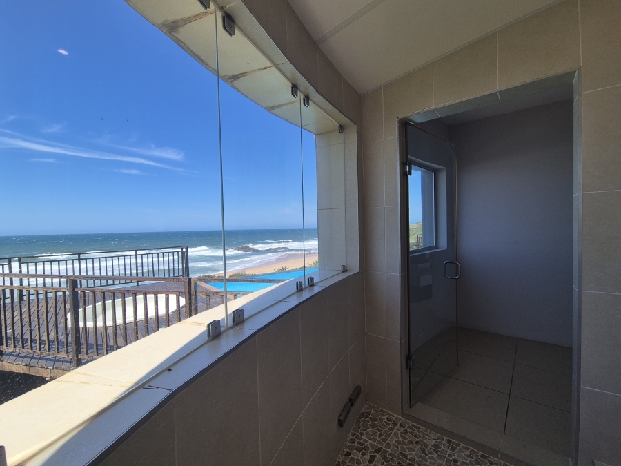 5 Bedroom Property for Sale in Tinley Manor KwaZulu-Natal