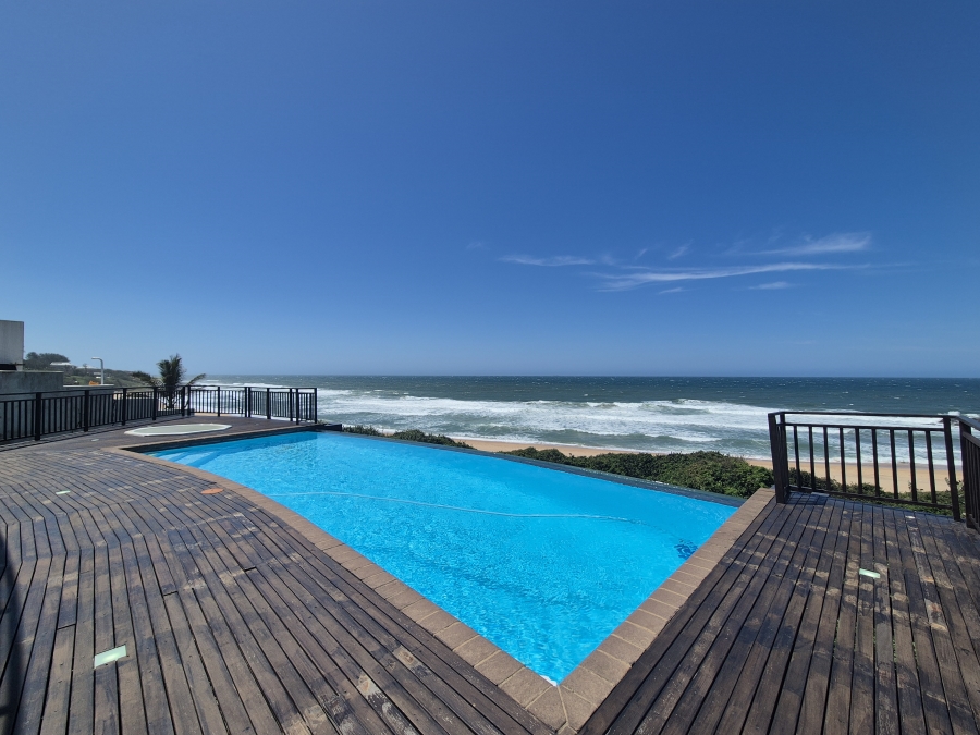 5 Bedroom Property for Sale in Tinley Manor KwaZulu-Natal