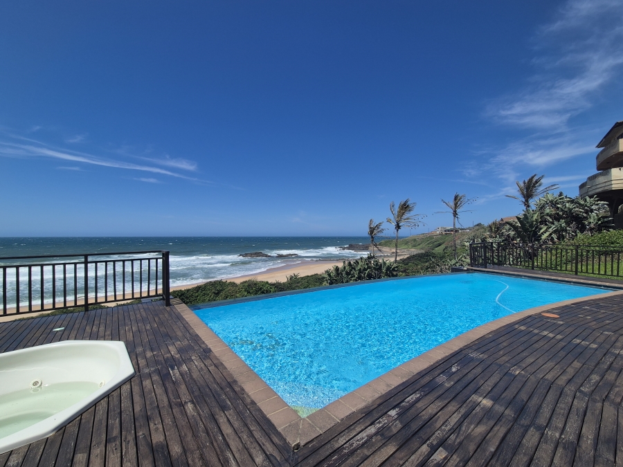 5 Bedroom Property for Sale in Tinley Manor KwaZulu-Natal