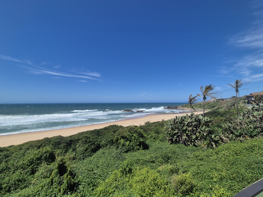 5 Bedroom Property for Sale in Tinley Manor KwaZulu-Natal