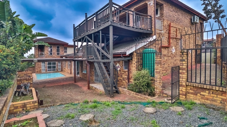 5 Bedroom Property for Sale in Orient Heights KwaZulu-Natal