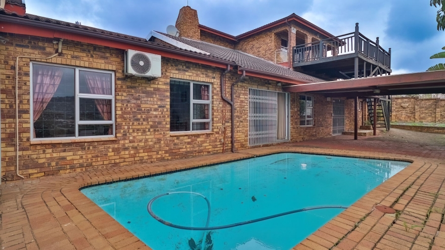 5 Bedroom Property for Sale in Orient Heights KwaZulu-Natal