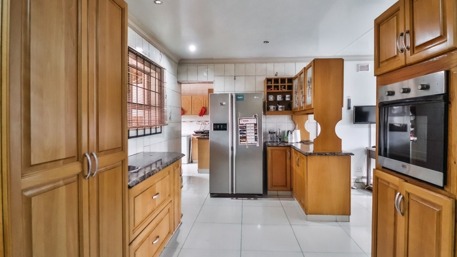 5 Bedroom Property for Sale in Orient Heights KwaZulu-Natal