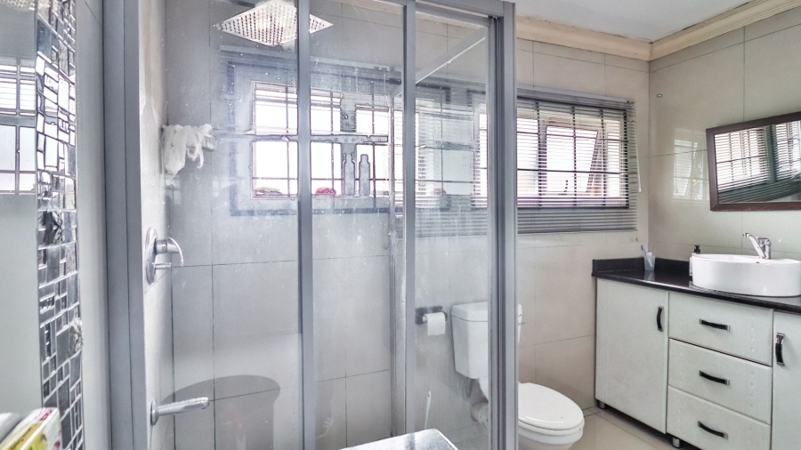5 Bedroom Property for Sale in Orient Heights KwaZulu-Natal