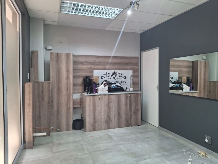 Commercial Property for Sale in Ballito Commercial District KwaZulu-Natal