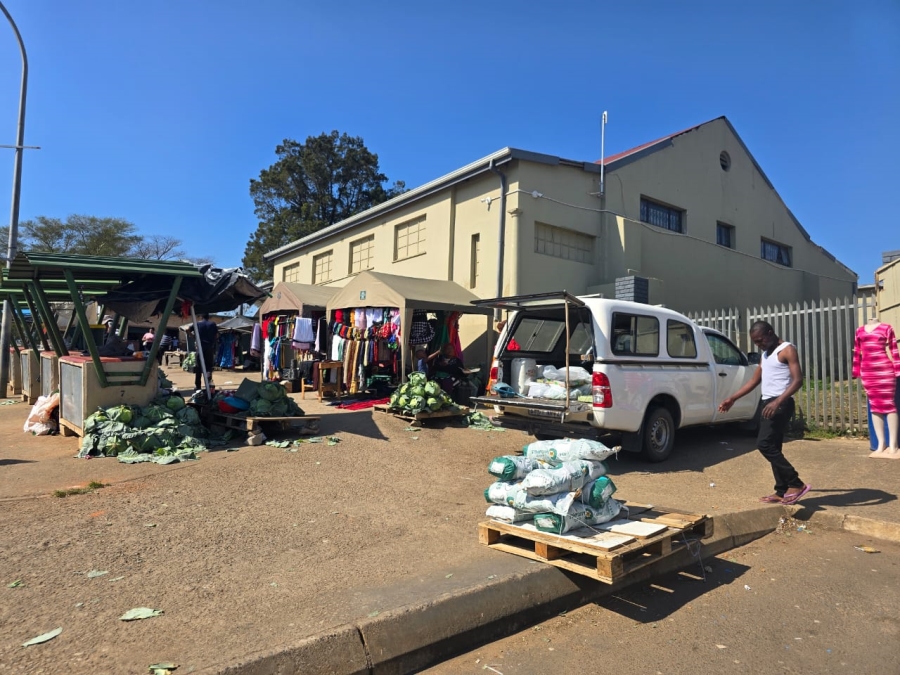 Commercial Property for Sale in Melmoth KwaZulu-Natal