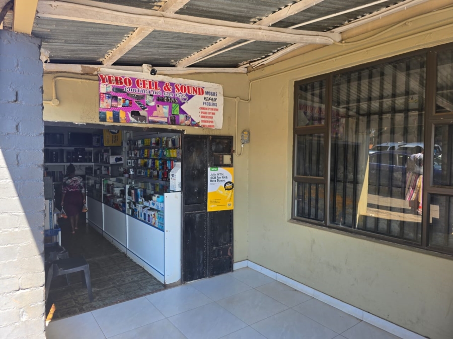 Commercial Property for Sale in Melmoth KwaZulu-Natal