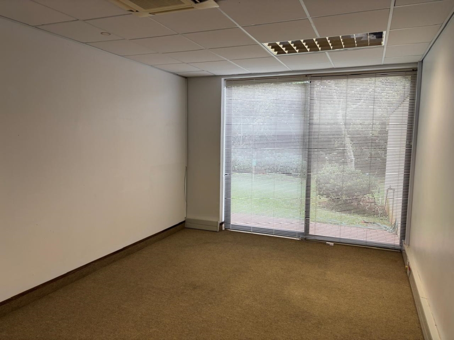 To Let commercial Property for Rent in Montrose KwaZulu-Natal