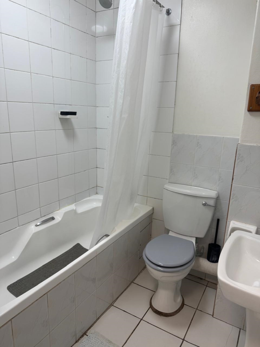 To Let 1 Bedroom Property for Rent in Hillcrest Central KwaZulu-Natal
