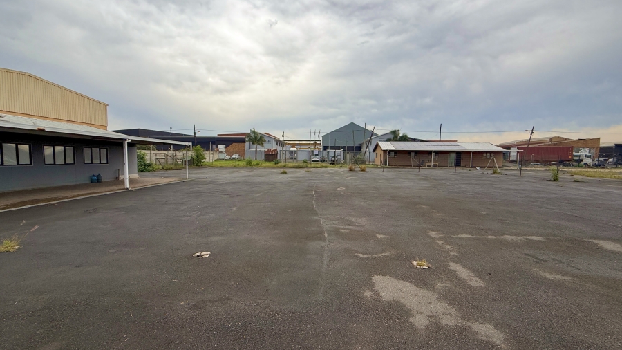 To Let commercial Property for Rent in Springfield KwaZulu-Natal