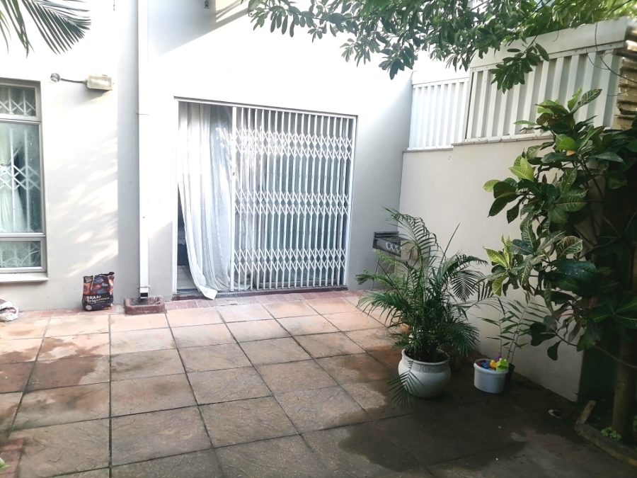 To Let 3 Bedroom Property for Rent in Durban North KwaZulu-Natal