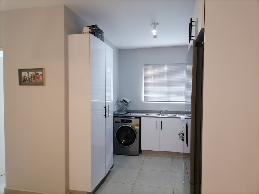 To Let 2 Bedroom Property for Rent in Park Hill KwaZulu-Natal