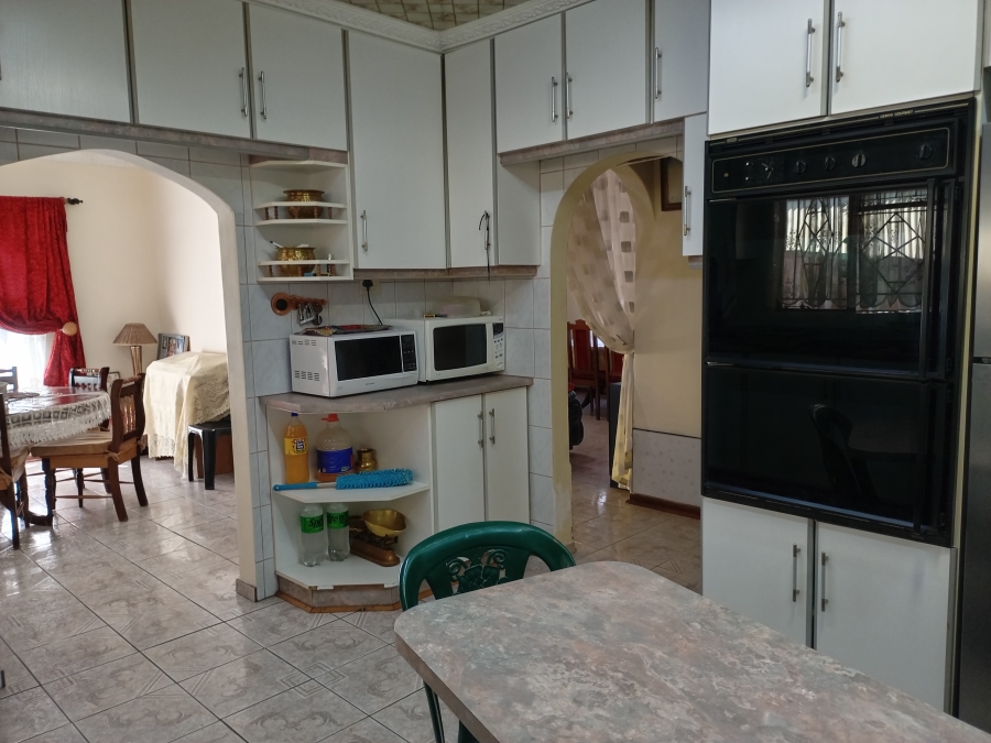 3 Bedroom Property for Sale in Lennoxton KwaZulu-Natal