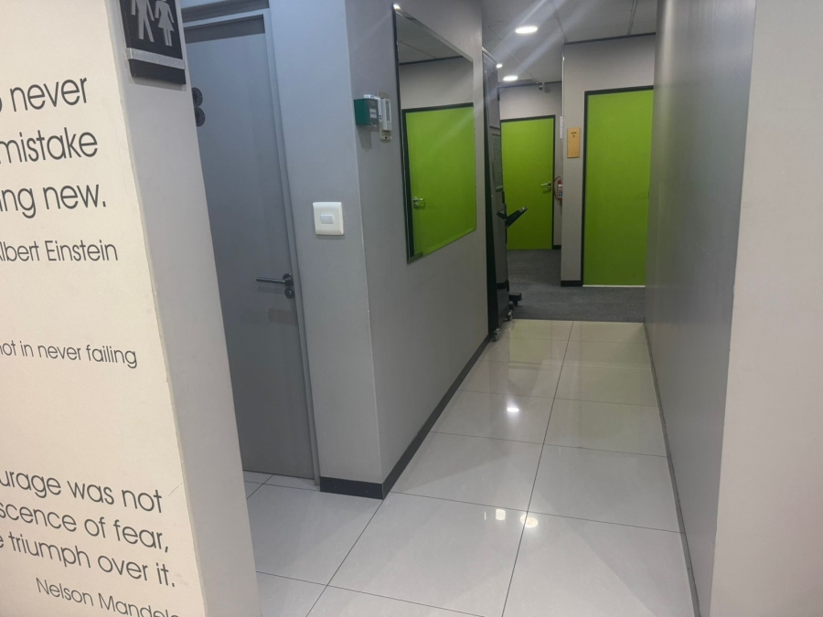 Commercial Property for Sale in Umhlanga Ridge KwaZulu-Natal