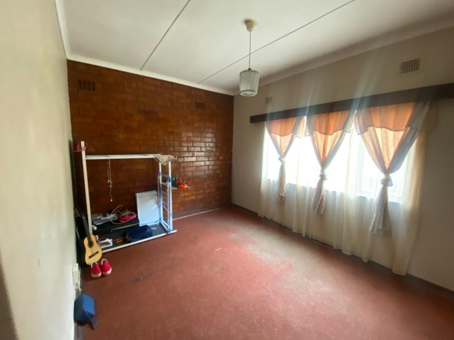 To Let 4 Bedroom Property for Rent in Kildare KwaZulu-Natal